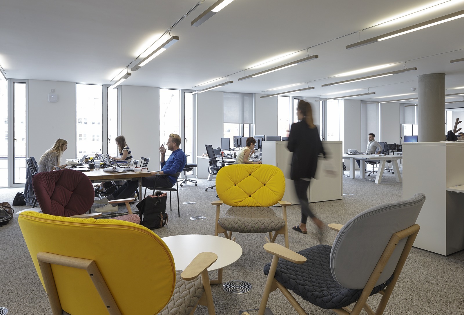 Inside Starcom MediaVest Group’s Elegant London Office - Officelovin'