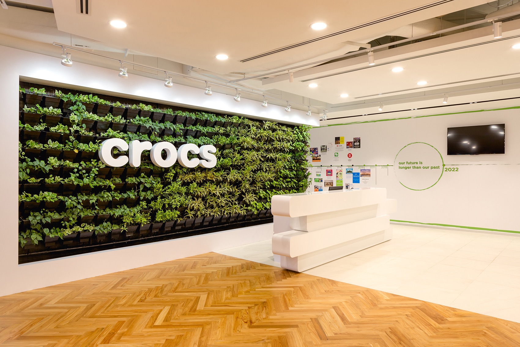crocs corporate headquarters