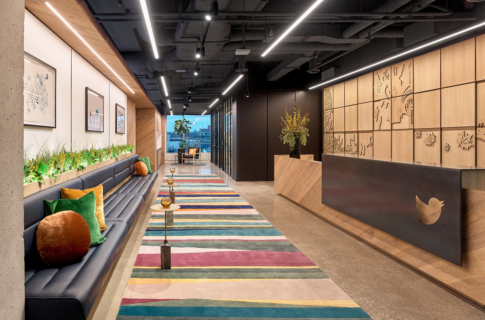 A Tour of Twitter's Biophilic Toronto Office - Officelovin'