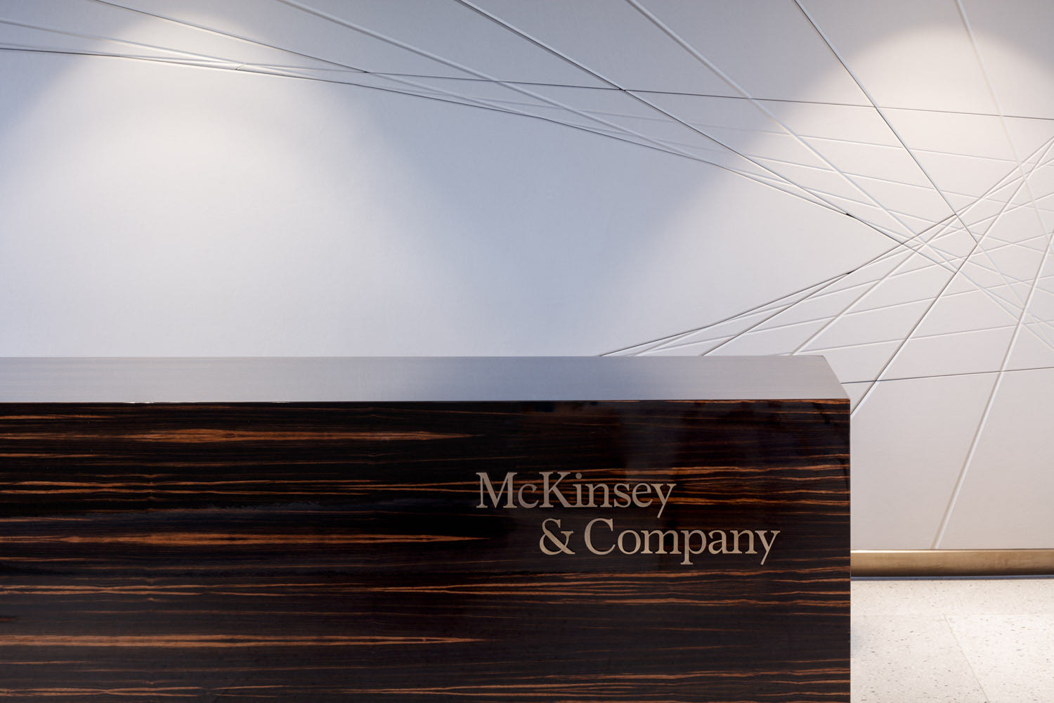 A Peek Inside McKinsey & Company’s New London Office - M3 Office